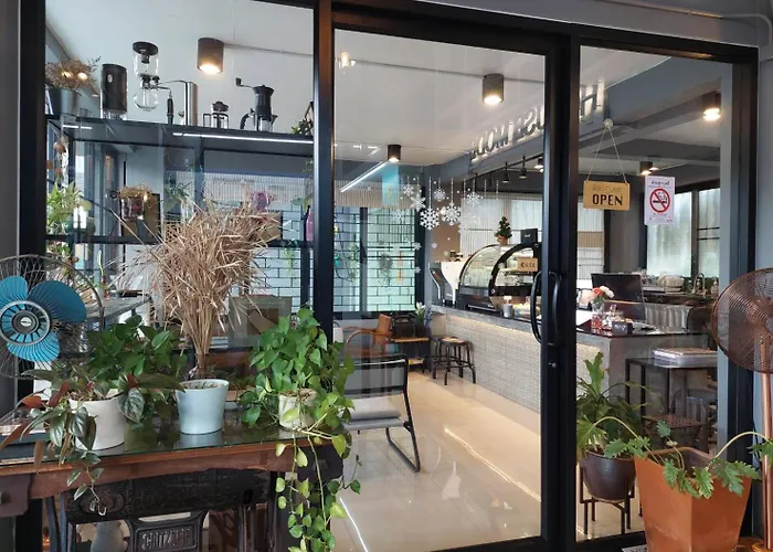 Housemode - Baanyai @ Wongwian Yai 4*