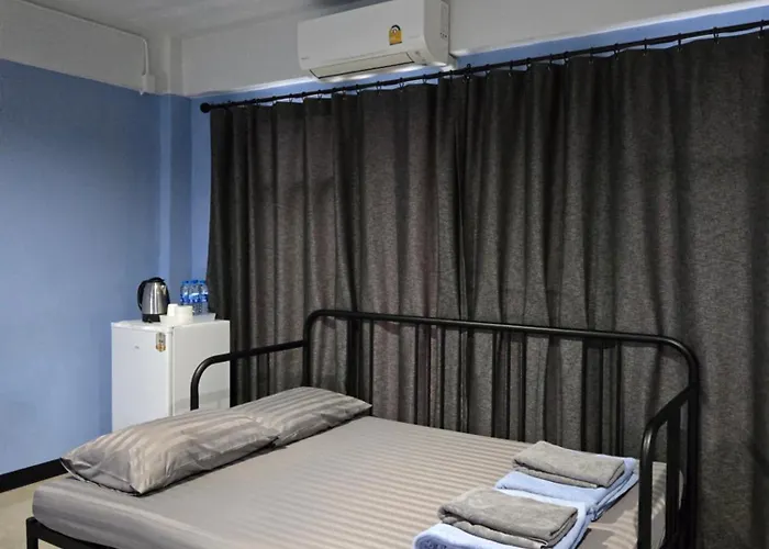 Aparthotel Housemode - Baanyai @ Wongwian Yai 4*