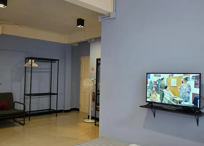 Housemode - Baanyai @ Wongwian Yai 4*