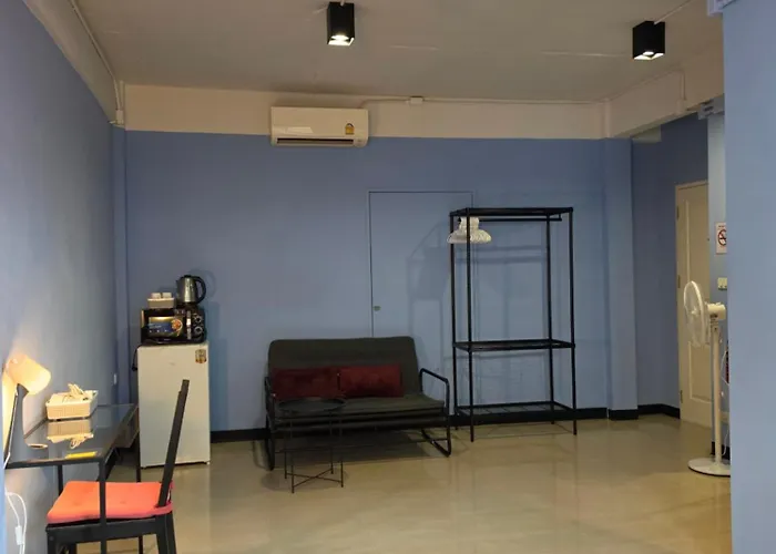 Housemode - Baanyai @ Wongwian Yai 4*